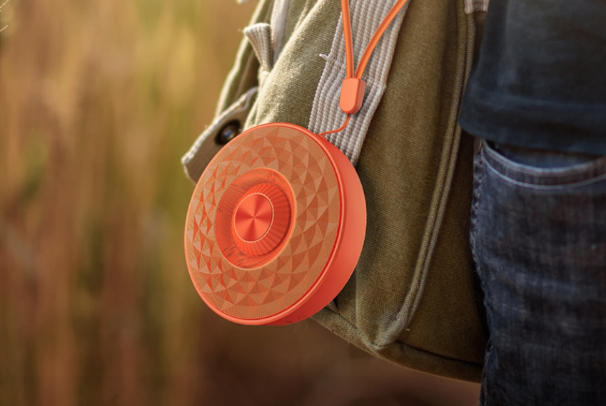 Портативная Bluetooth акустика с флешкой Baseus E03 Waterproof Оранжевая