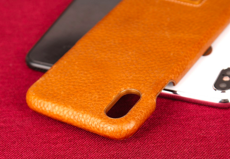 Кожаный чехол накладка Pierre Cardin для iPhone Xs Светло-Коричневый