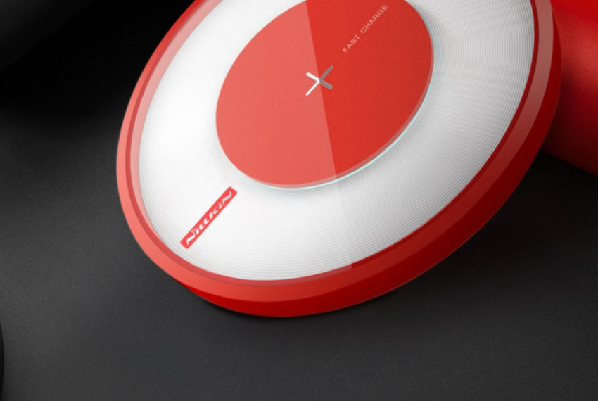 Быстрая беспроводная зарядка + лампа Nillkin Magic Disc 4 Красная