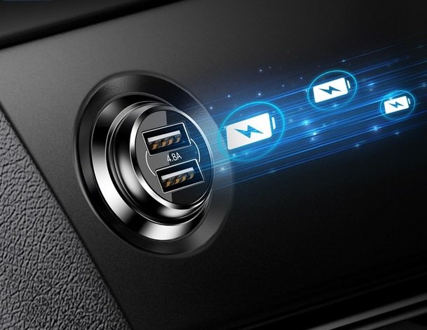 Автомобильная зарядка для телефона Baseus Gentleman Smart Car Charger 2 USB 4.8A Красная - Изображение 118182